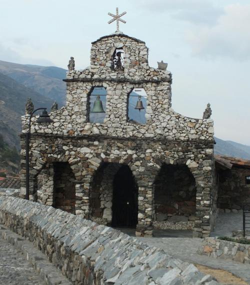 Juan Felix Sanchezs Stone Chapel
